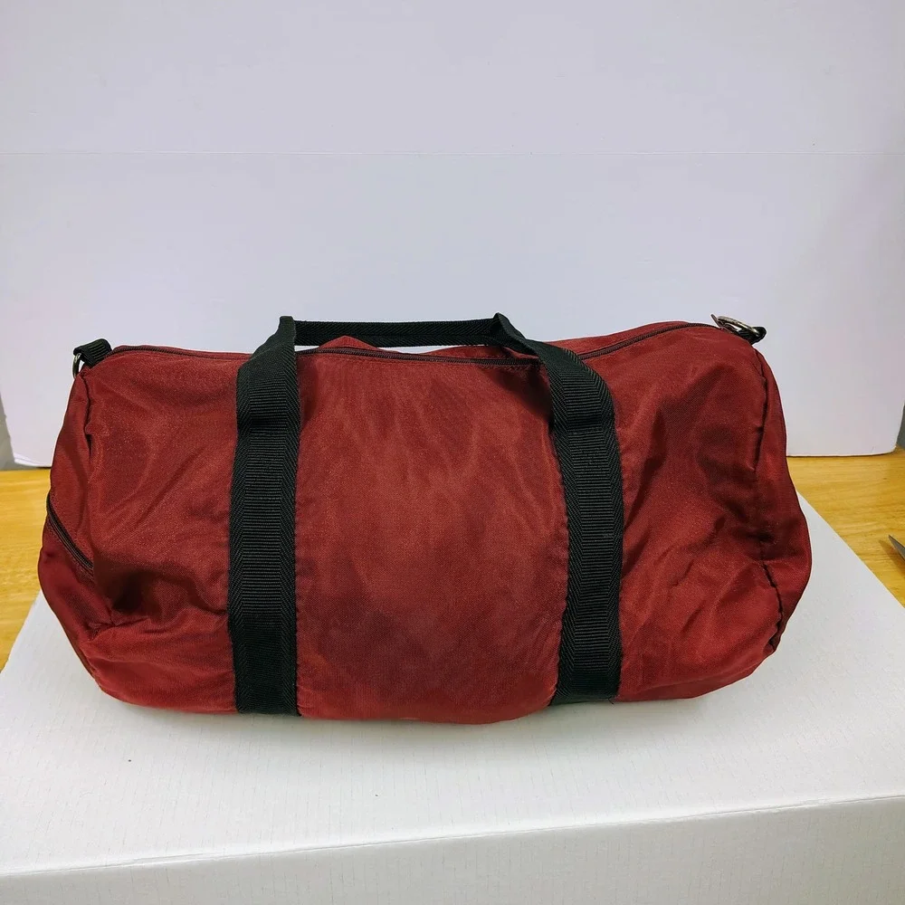 Vintage 90's Sasson Burgundy Red Nylon Duffle Bag Gym Travel Weekend Bag YKK Zip
